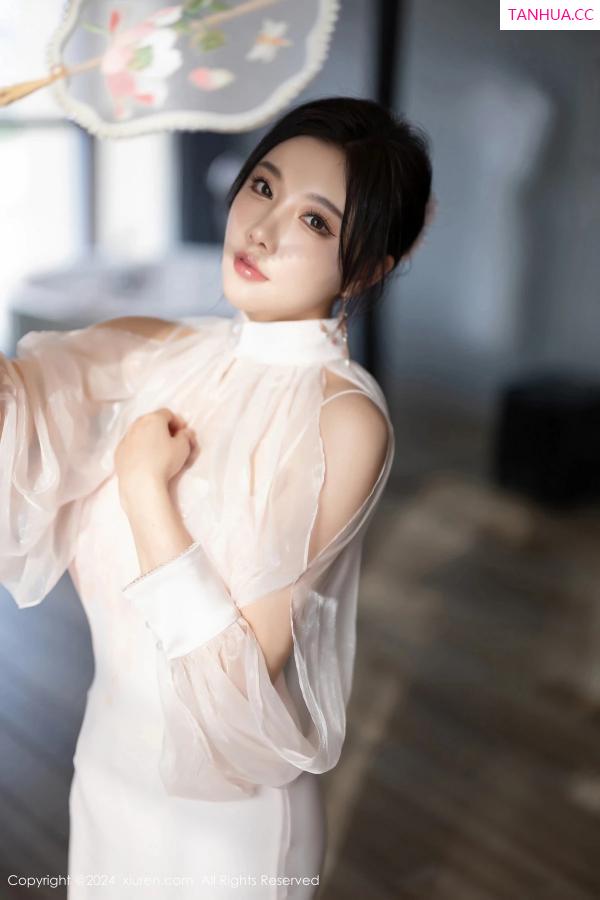 杨晨晨 sugar小甜心CC [XiuRen]高清写真图 2024.03.26 No.8294 杨晨晨Yome 丝袜美腿第3张图片